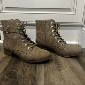 G by Guess Lace Up Buckle Zip Combat Tan Ankle Boots Shoes Womens Size 7.5 M